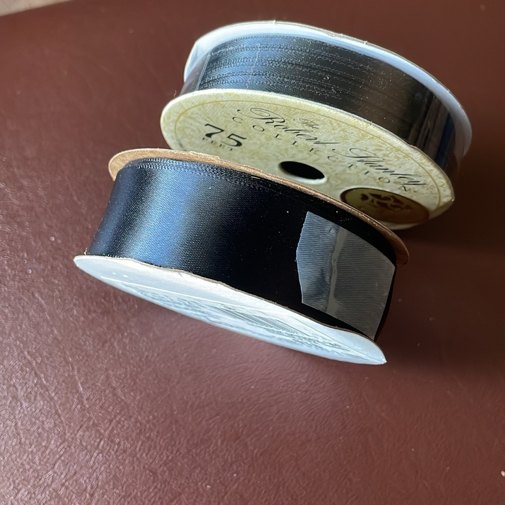 2 Black ribbons